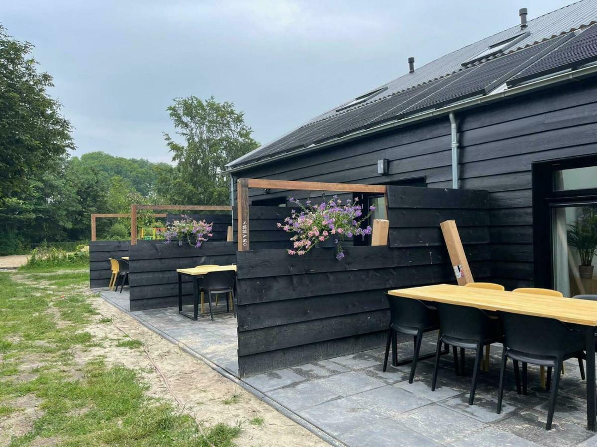 Holidayhome 4 Persons - Kon Emmaweg 26 'uitspanning Oranjezon' Vrouwenpolder